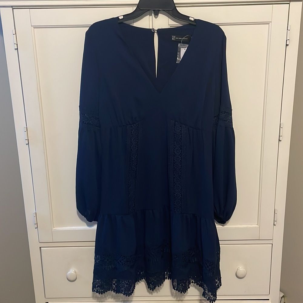 NY&C Medium Long-Sleeved V-Neck Flowy Dress-NWT